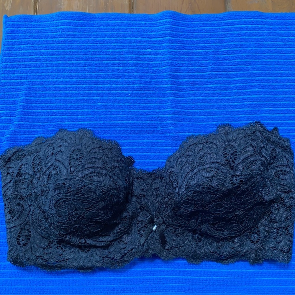 34D Leonisa Strapless Bra